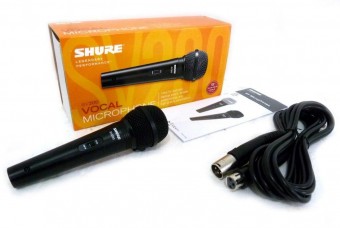 Microfon cu fir cardioid dynamic Shure SV200